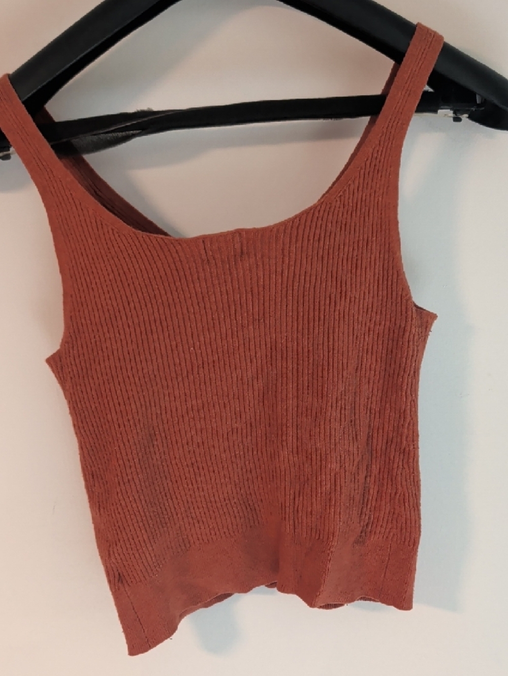 a new day Rust Ribbed V-Neck Tank - Picture 4 of 5